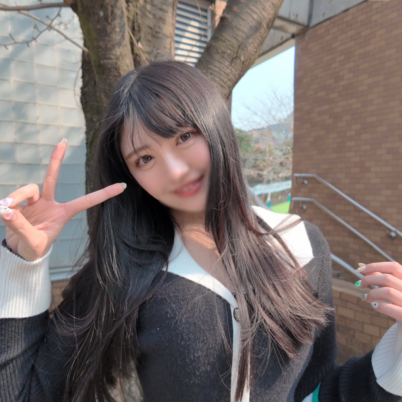 FC2 PPV 4728869-1 【2発射特典】※Gカップ美女JD!!超名器 運動歴12年の巨乳美女が撮影応募。大胆!!自分の部屋で巨根2本から搾り取る