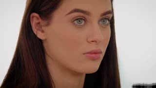 高质量漂亮白衣小姐姐赌输被当着男友带去搞穴刺激啪啪作品 美女大长腿软肉极品插入逼逼挡不住要硬