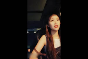 没毛白虎萝莉跟小哥玩车震 放在后备箱玩逼揉奶 抱着抽插浪叫呻吟不止 02