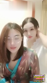 祸国殃民的表姐 两男两女酒店群P，淫荡的表情配上激烈的床技，调情啪啪多人混战！