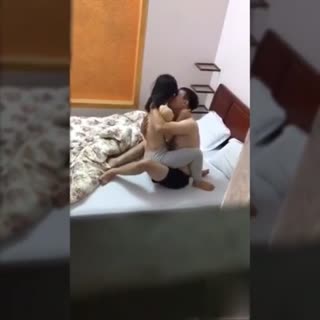 [网曝门事件] 猴~女友偷吃被抓到了!!和小王在日租套房啪啪啪偷拍影片流出!!