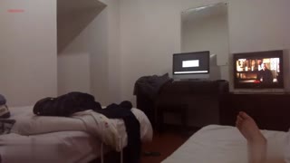 性欲强的少妇碰上孤家寡人！旅游事，旅游毕，偷吃完，就忘记！