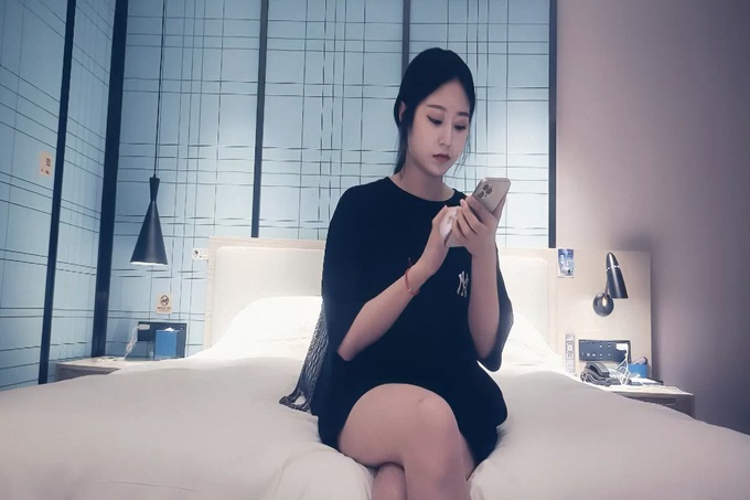 外围女神 黑丝诱惑 肤白貌美 清纯校园女神风 极品尤物经典佳作