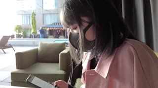 单身程序员与漂亮姐姐一见钟情