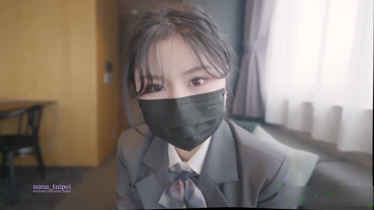 ✨网红名媛✨御姐尤物女神〖娜娜〗女高中生和老師的故事，白丝JK制服娜娜俏皮又可爱，一线天白虎大肥鲍简直无敌