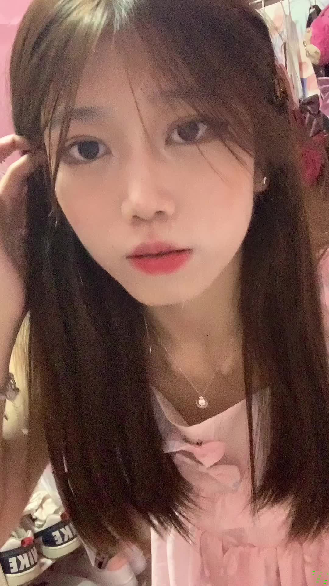 【恋物癖】一个贴满足你所有性癖，广东甜妹，【洛丽塔欢欢】，口舌特写 露脸全裸屁眼特写 舔脚定制