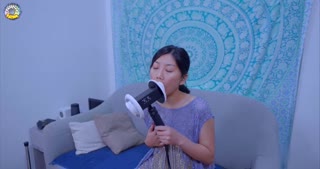 P站宜家事件女主角fullfive最新花样，穿黑丝袜录制自抠自爽的ASMR